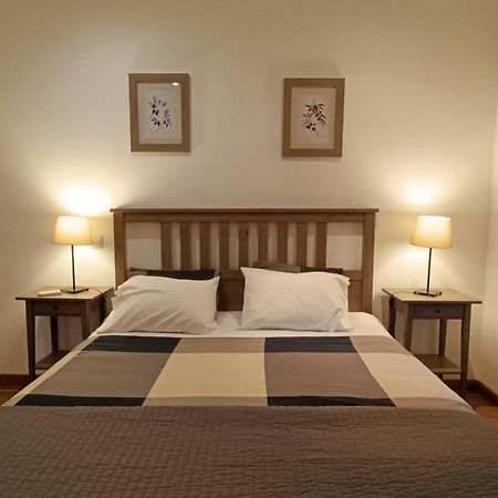 Quinta Da Pedra Mija Guest House Santar ภายนอก รูปภาพ